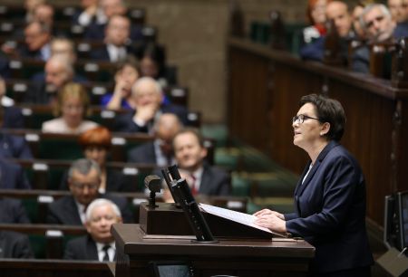 «Διαμάντια» στη νέα πολωνική κυβέρνηση