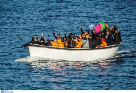 Coast Guard locates and rescues 120 refugees near Samothraki
