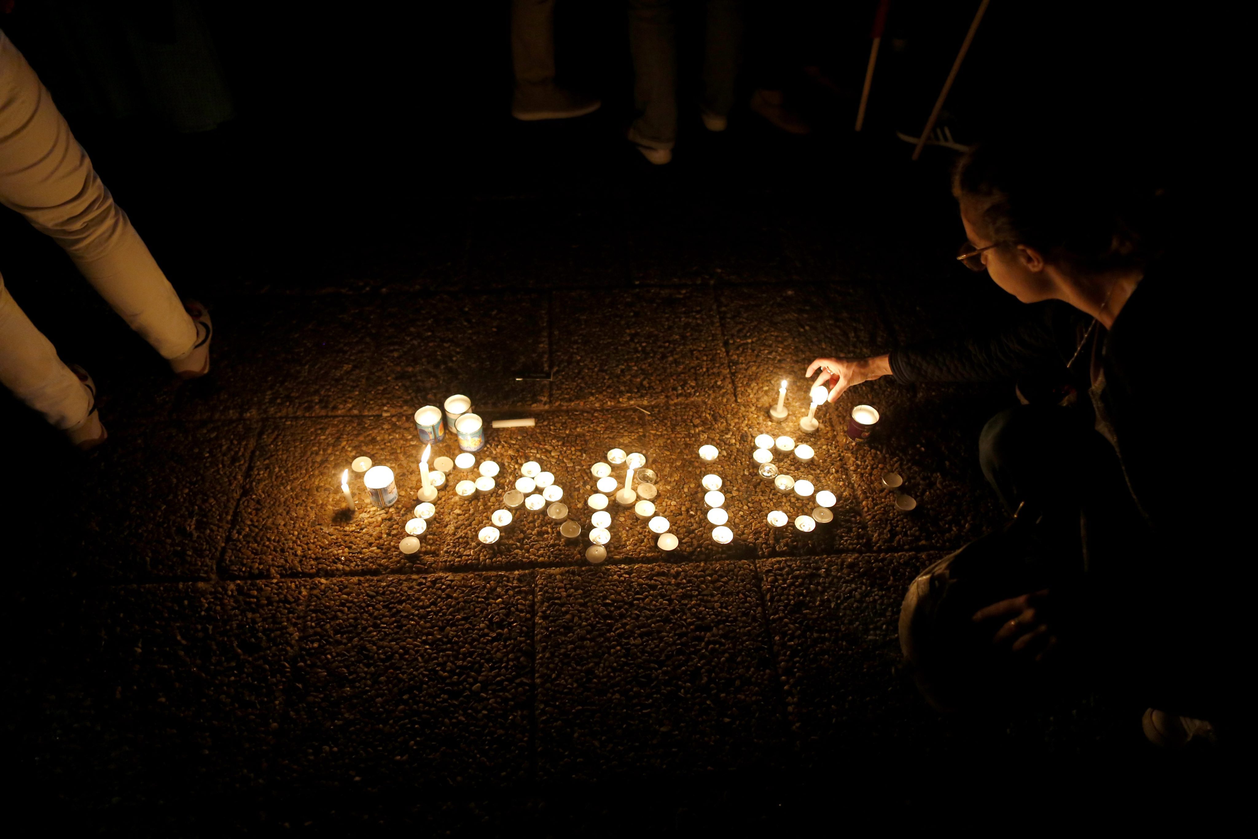 Ταυτοποιήθηκε ένας από τους δράστες στο Παρίσι, «Γάλλος γνωστός στις Αρχές»