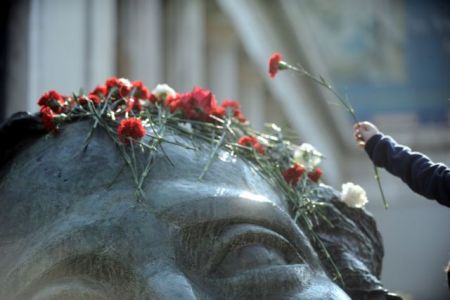 Μήνυμα Φίλη για την 42η επέτειο του Πολυτεχνείου