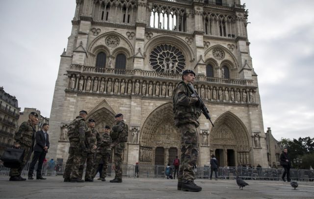 Τυφλά χτυπήματα στην καρδιά της Δύσης και ο αγώνας κατά του ISIS