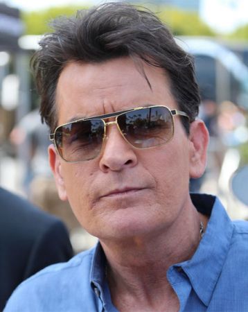 Τσάρλι Σιν: Είμαι φορέας του ιού HIV