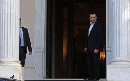 Συνάντηση του Νίκου Παππά με τον Αμερικανό πρέσβη