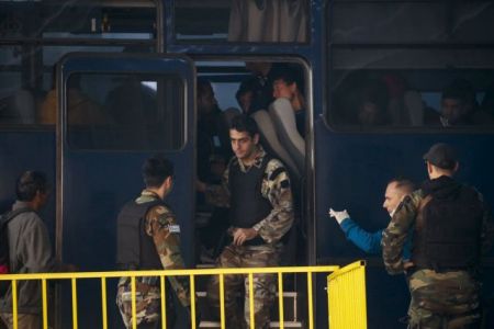 Ύποπτος για σχέσεις με τζιχαντιστές εξετάζεται στη Μυτιλήνη