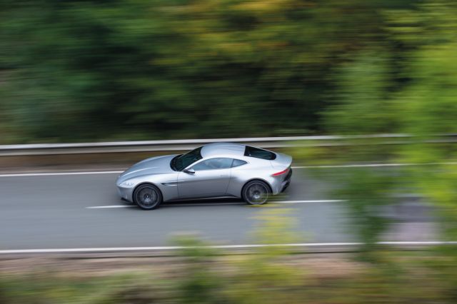 Aston Martin DB10: Σε ειδική αποστολή