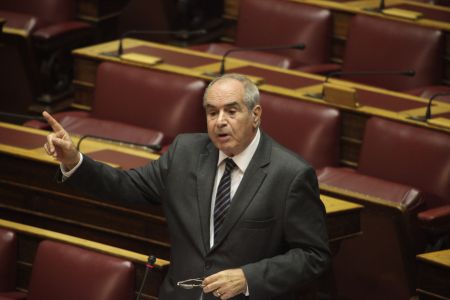 Παναγούλης: «Παρών» στην κατάργηση του μπόνους 50 εδρών