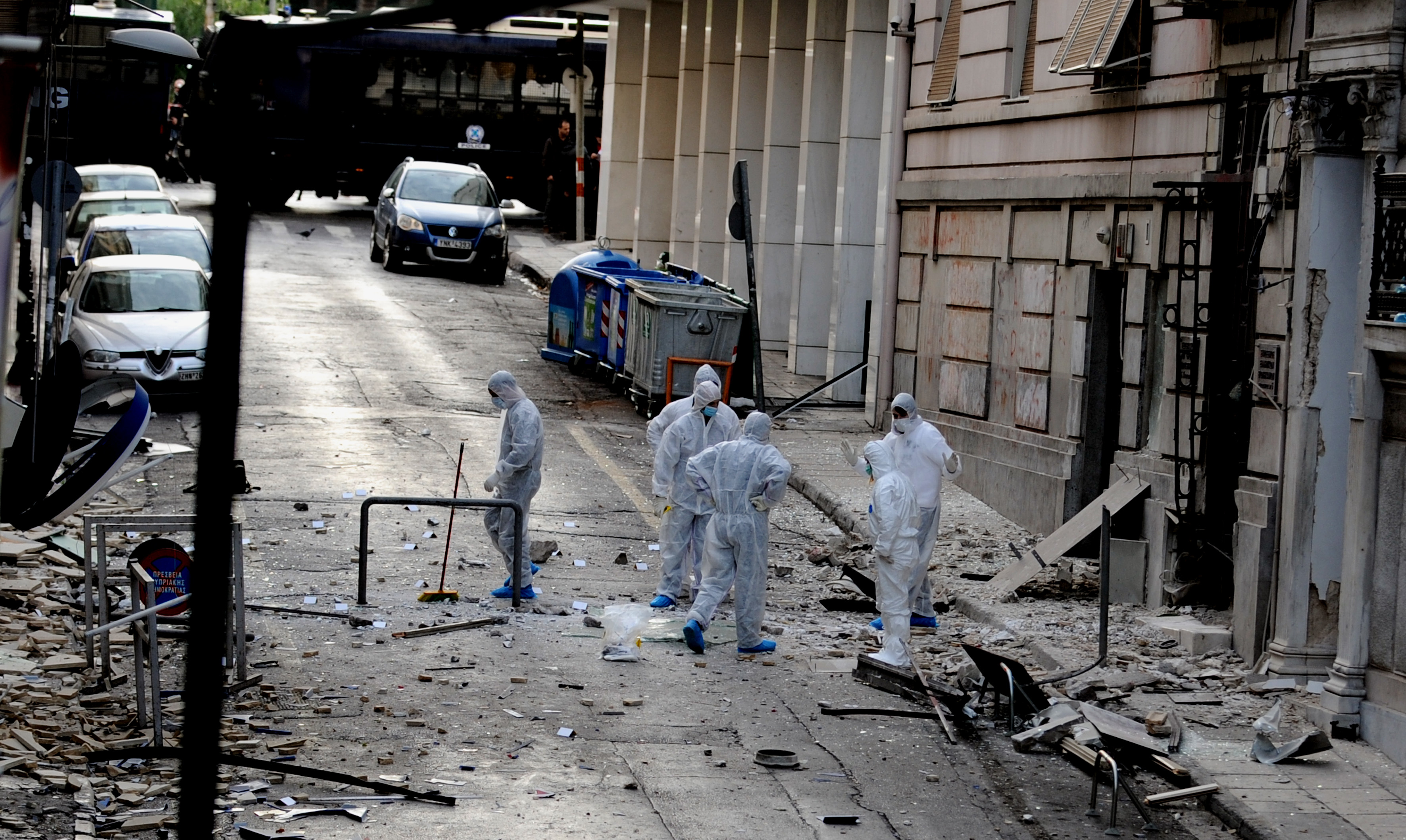 Βλέπουν «7η γενιά» ενόπλων πίσω από την βόμβα