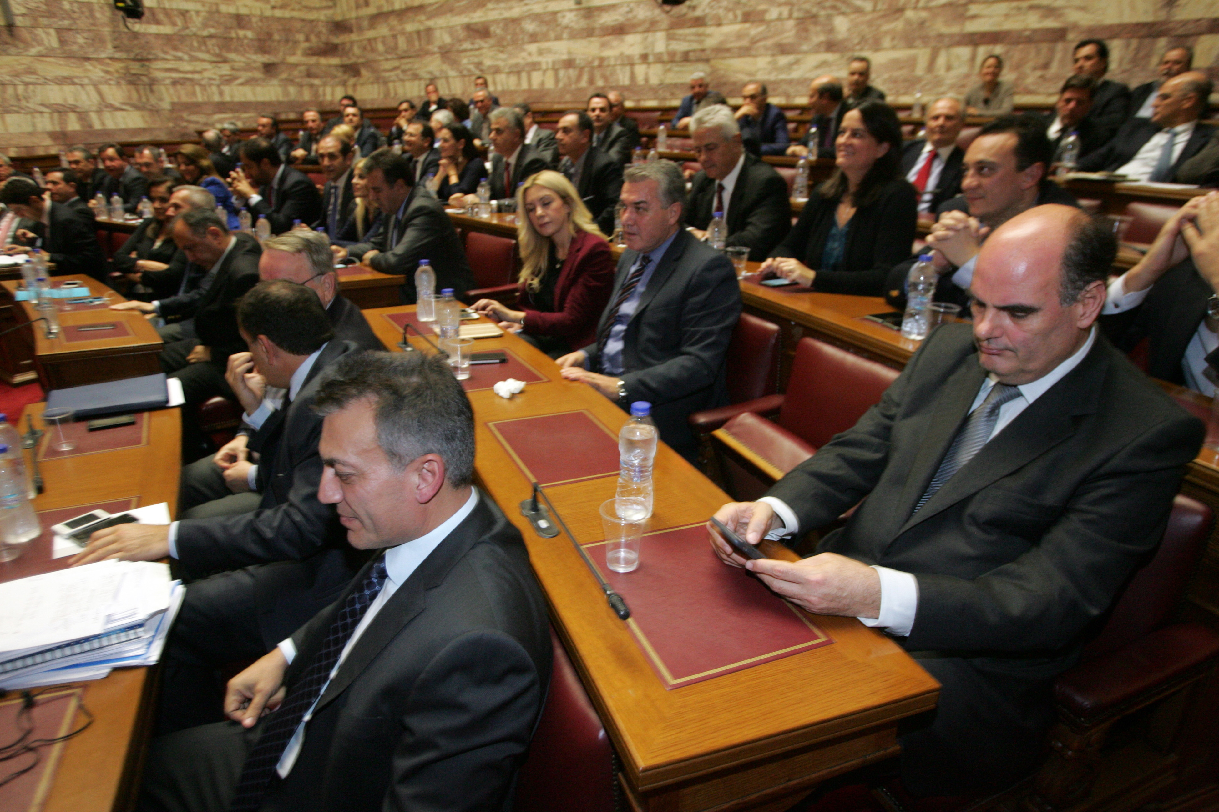 Ν.Δ.:Προσπάθεια συγκάλυψης των διαφορών με επίκληση της ενότητας