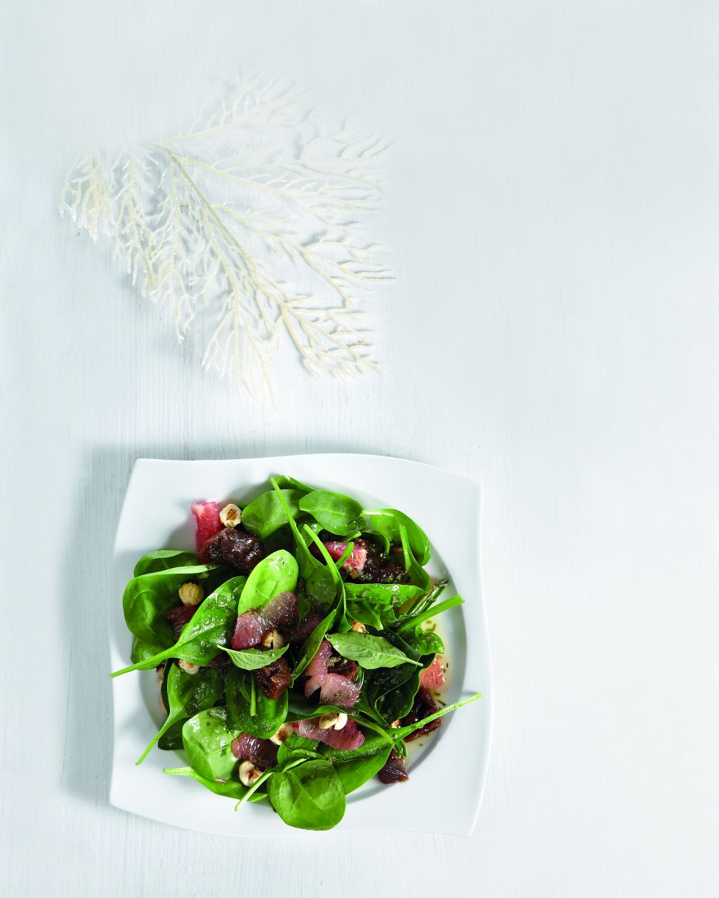 Σαλάτα με σπανάκι, σύκα και γκρέιπφρουτ