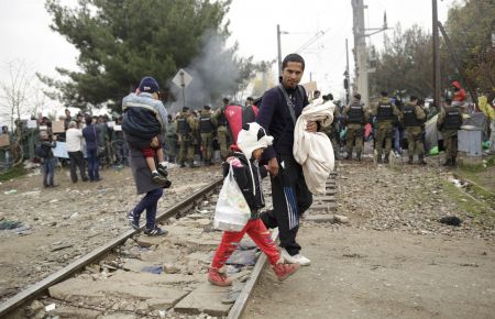 Πάνω από 120 φορτία εγκλωβισμένα στα σύνορα Ελλάδας-πΓΔΜ