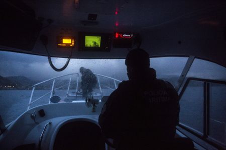 Βυθίσθηκε σκάφος με πρόσφυγες έξω από τη Λέσβο – 16 οι νεκροί