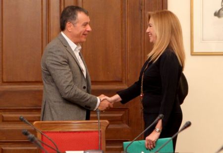 Κεντροαριστερά: τόσο κοντά, τόσο μακριά…