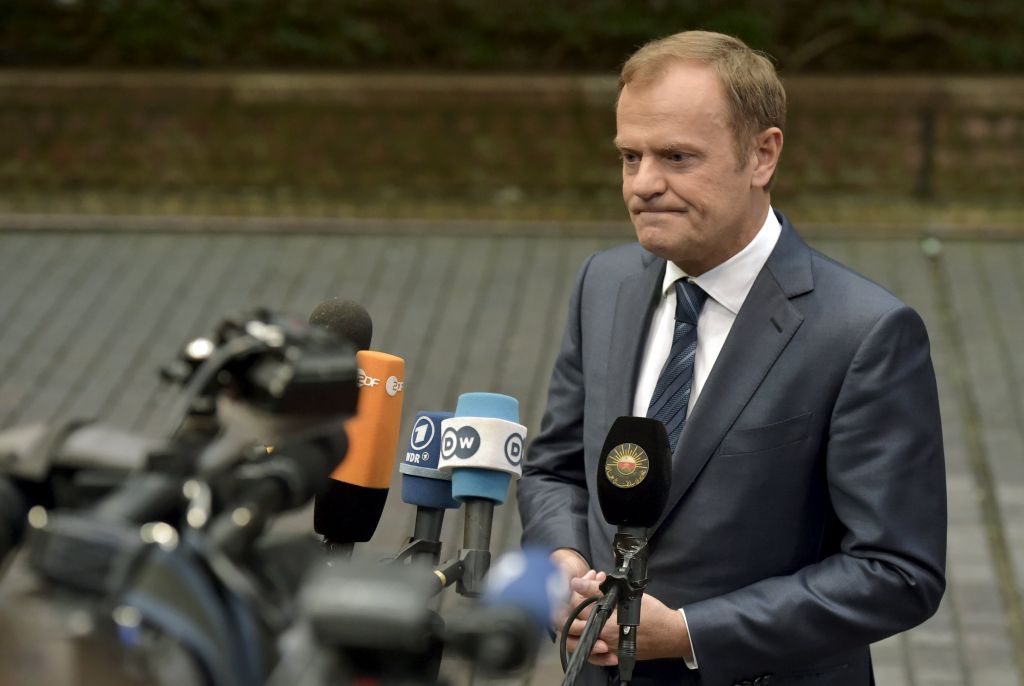 Deutsche Welle-Τουσκ: Να τηρήσουμε «Δουβλίνο» και «Σένγκεν»