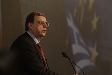 Μουρμούρας-ΤτΕ: Η βιωσιμότητα του χρέους θα ανοίξει το δρόμο για το QE