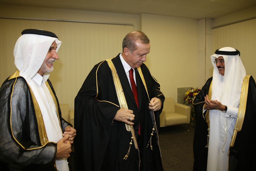 Αγκυρα: «Λάσπη σοβιετικού τύπου» τα περί πετρελαίου της ISIS