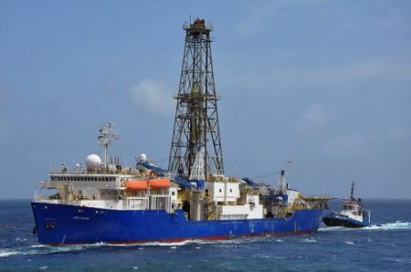 Φιλόδοξη αποστολή θα επιχειρήσει να φτάσει τον γήινο μανδύα