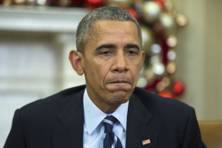 Ομπάμα: Σοβαρή δουλειά ο πρόεδρος και άρα δεν θα την πάρει ο Τραμπ