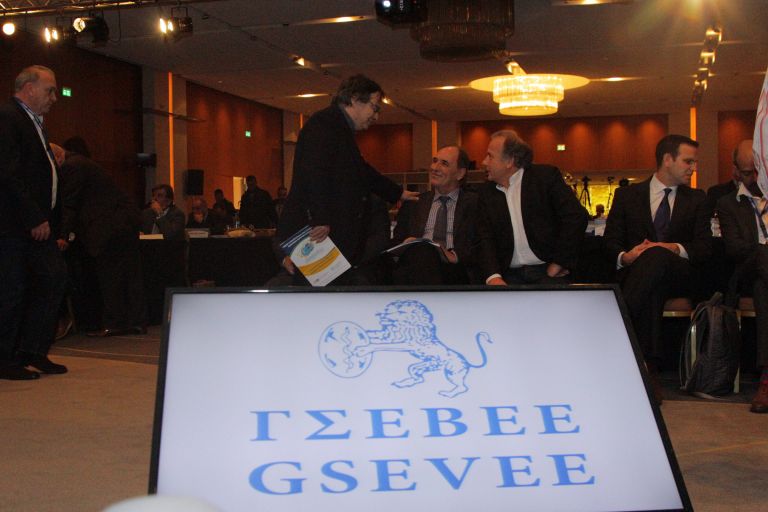 ΓΣΕΒΕΕ: Μείζονος σημασίας η αντιμετώπιση της υπερχρέωσης των επιχειρήσεων | tovima.gr
