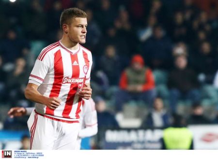 Υπογράφει στην Άουγκσμπουργκ ο Φινμπόγκασον