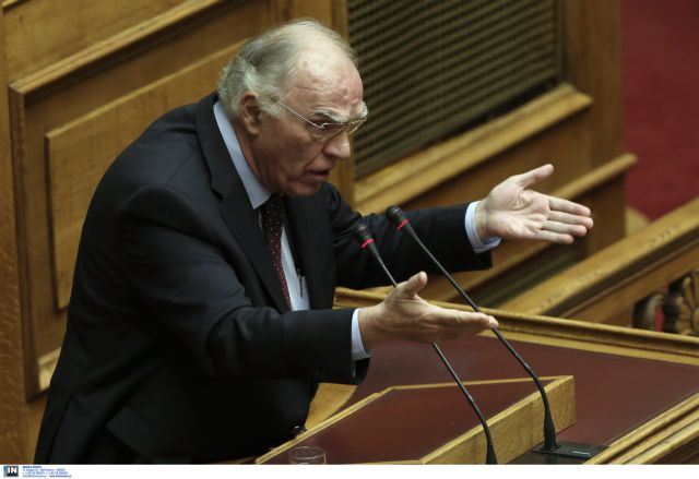 Επίκαιρη ερώτηση Λεβέντη στον πρωθυπουργό για το προσφυγικό | tovima.gr