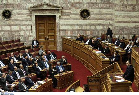 Πλακιωτάκης στο ΕΛΚ: Χρειάζονται hotspots και πέραν των συνόρων μας