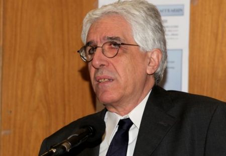 Ν.Παρασκευόπουλος: Θα ρυθμίσουμε και το θέμα των υιοθεσιών από ομόφυλα ζευγάρια