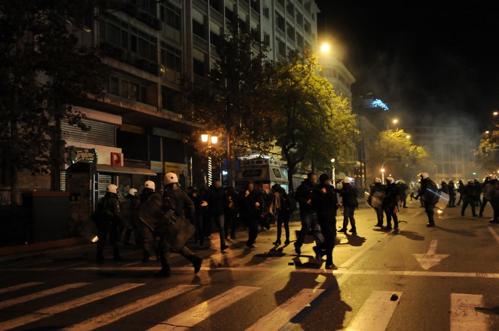 Σοβαρά επεισόδια μετά το τέλος της πορείας για τον Γρηγορόπουλο