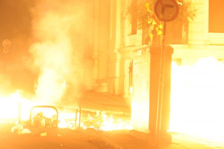 Τριετής ποινή φυλάκισης με αναστολή για τα επεισόδια στα Εξάρχεια