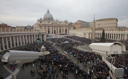 Δρακόντεια μέτρα ασφαλείας για το Αγιο Έτος των καθολικών