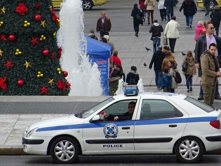 Σε διαθεσιμότητα δύο αστυνομικοί για πλαστογραφία