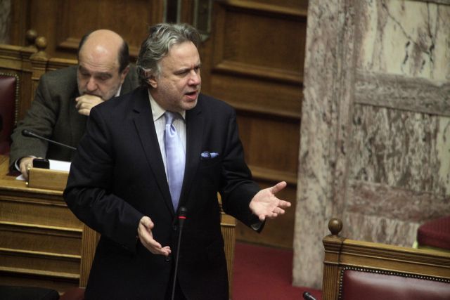 Katrougalos updates political leaders and President on pension reform