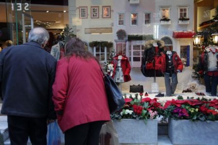 Ανοιχτά την Κυριακή 27 Δεκεμβρίου τα εμπορικά καταστήματα