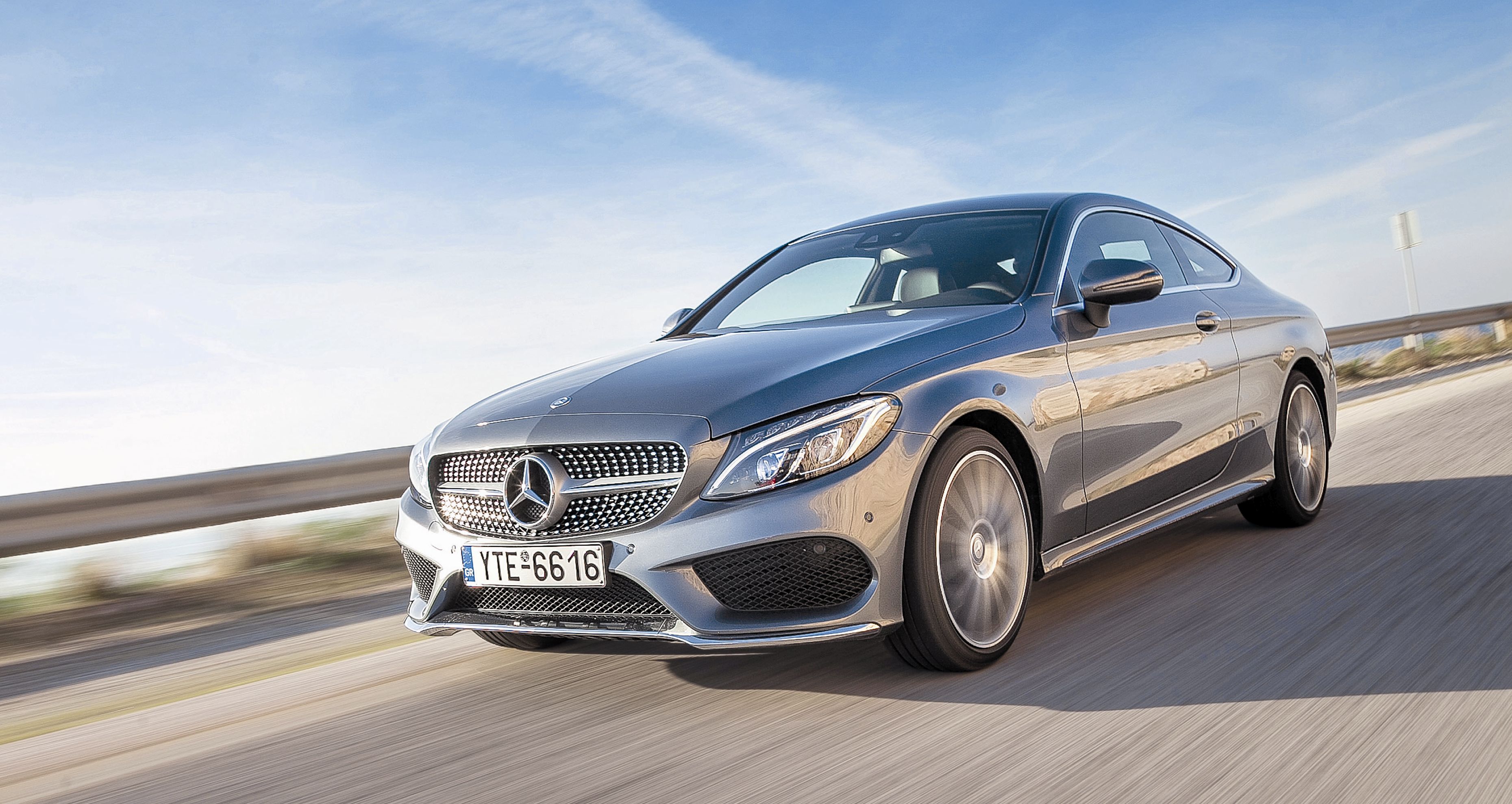 Mercedes-Benz C 200 Coupe: Αποπλάνηση των αισθήσεων