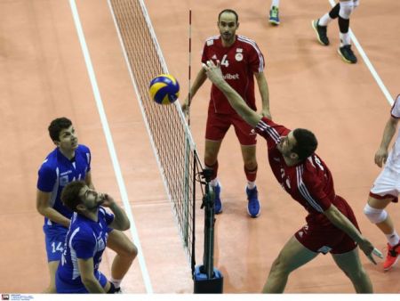 Βόλεϊ: Ο Ολυμπιακός πέρασε στους «8» του Κυπέλλου Συνομοσπονδίας