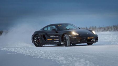 Continental WinterContact TS 860: Ασκήσεις επί πάγου