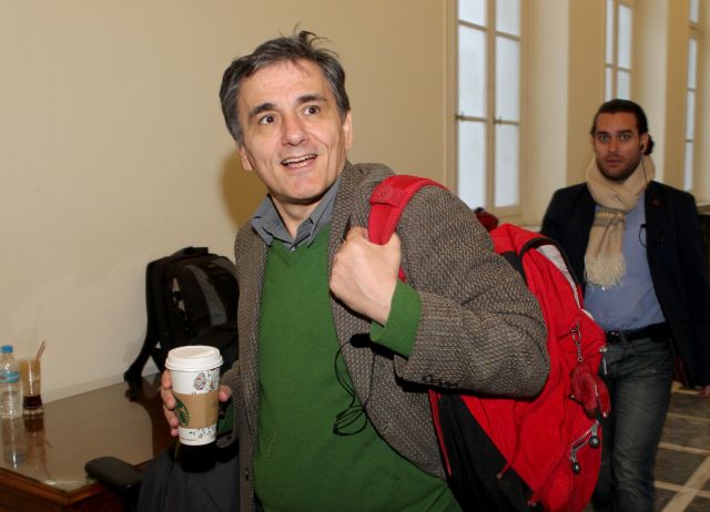 Σχέδιο με βαθιές τσέπες