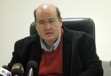 Φίλης: Προσωπικές θέσεις τα περί διδάκτρων στα δημόσια σχολεία