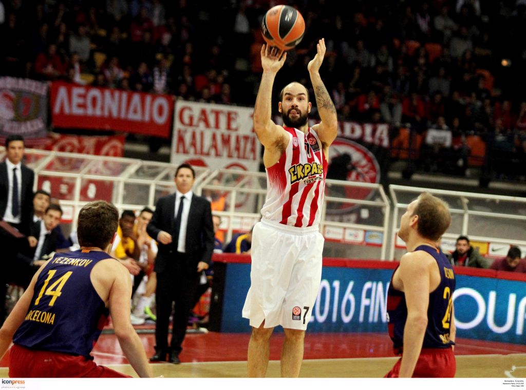 Μπάσκετ – Euroleague: Ολυμπιακός – Μπαρτσελόνα  74 – 62