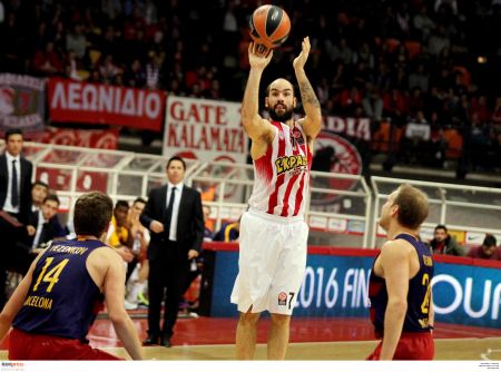 Μπάσκετ – Euroleague: Ολυμπιακός – Μπαρτσελόνα  74 – 62