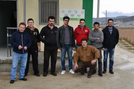 Το συνεταιρίζεσθαι εστί επιχειρείν