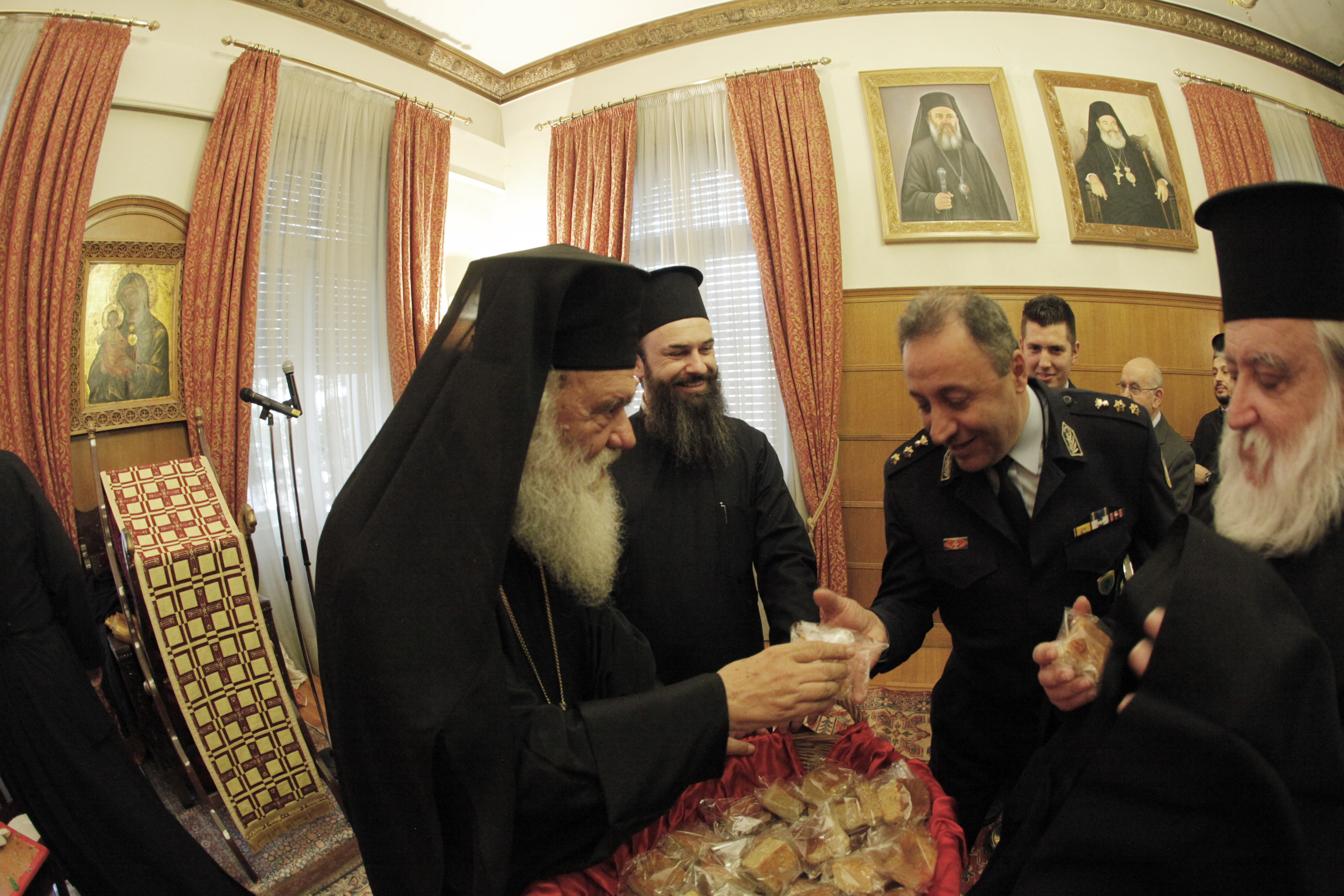 Δεν θα συμμετάσχει στη σύναξη των Ορθοδόξων ο Ιερώνυμος