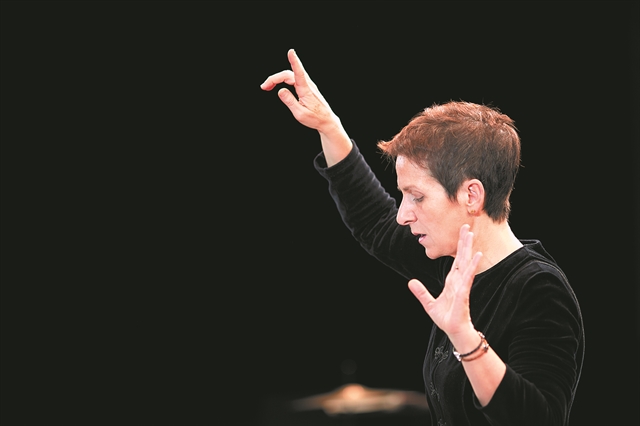 «Εχω προσπαθήσει πολύ περισσότερο από άνδρες συναδέλφους»