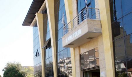 Μήνυση για ταμειακό έλλεμμα κατέθεσε ο δήμαρχος Περάματος