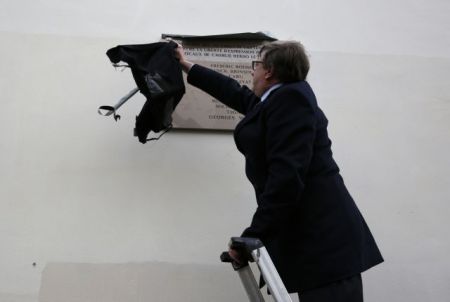 Charlie Hebdo, ένας χρόνος μετά: Τιμή στα θύματα της τρομοκρατίας