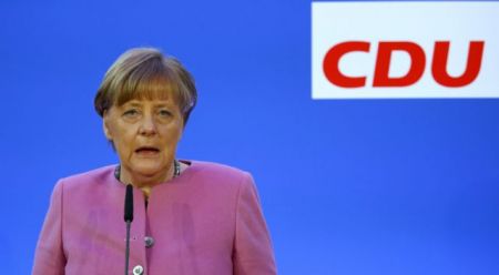 Μέρκελ: Κάποιοι από τους δράστες στην Κολωνία έχασαν το δικαίωμα στη φιλοξενία