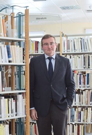 Μικαέλ Οσάν: Από τις Βερσαλλίες στην οδό Σίνα