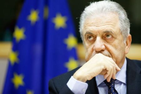 Αβραμόπουλος: Η κατάρρευση της Σένγκεν θα σημάνει το τέλος της Ευρώπης