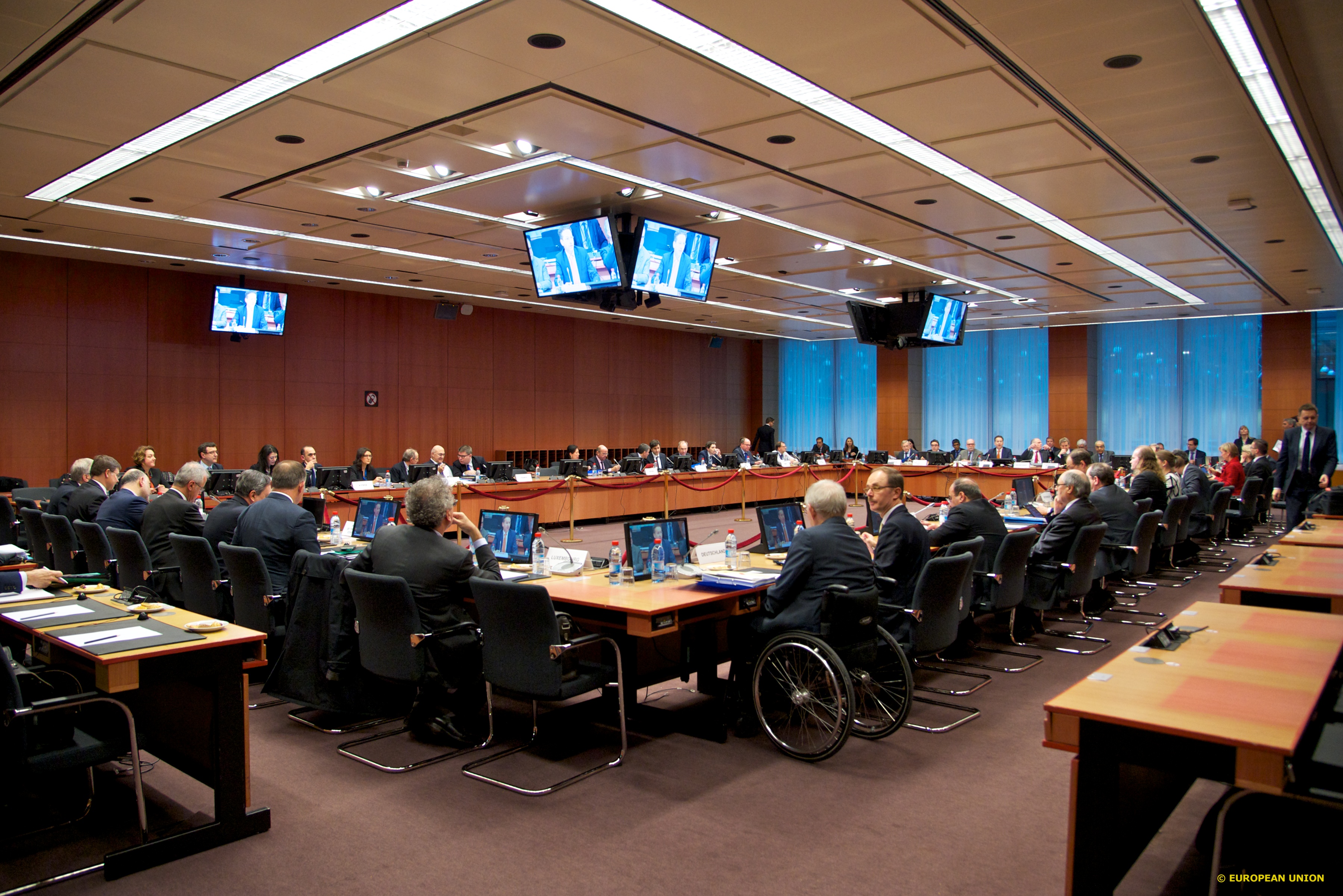 Ντάισελμπλουμ στο Eurogroup: Αισιόδοξος για την αξιολόγηση του ελληνικού προγράμματος