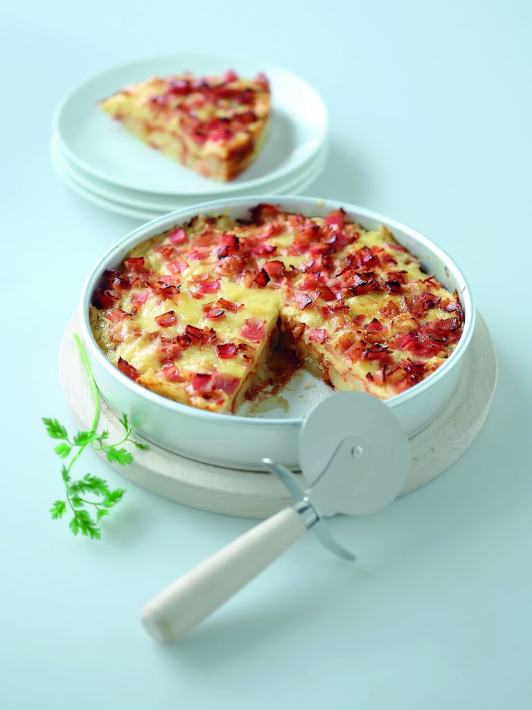 Πίτσα πάνω σε τηγανητές πατάτες