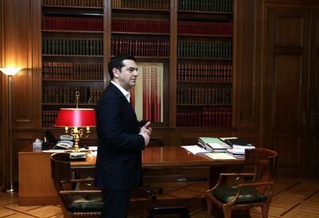 Ραντεβού Τσίπρα με πολιτικούς αρχηγούς για εκλογικό νόμο-Σύνταγμα